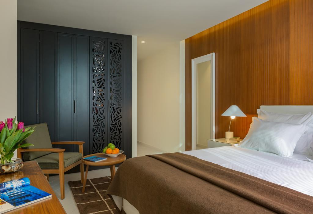 Prima Millennium Hotel Ra'anana Buitenkant foto