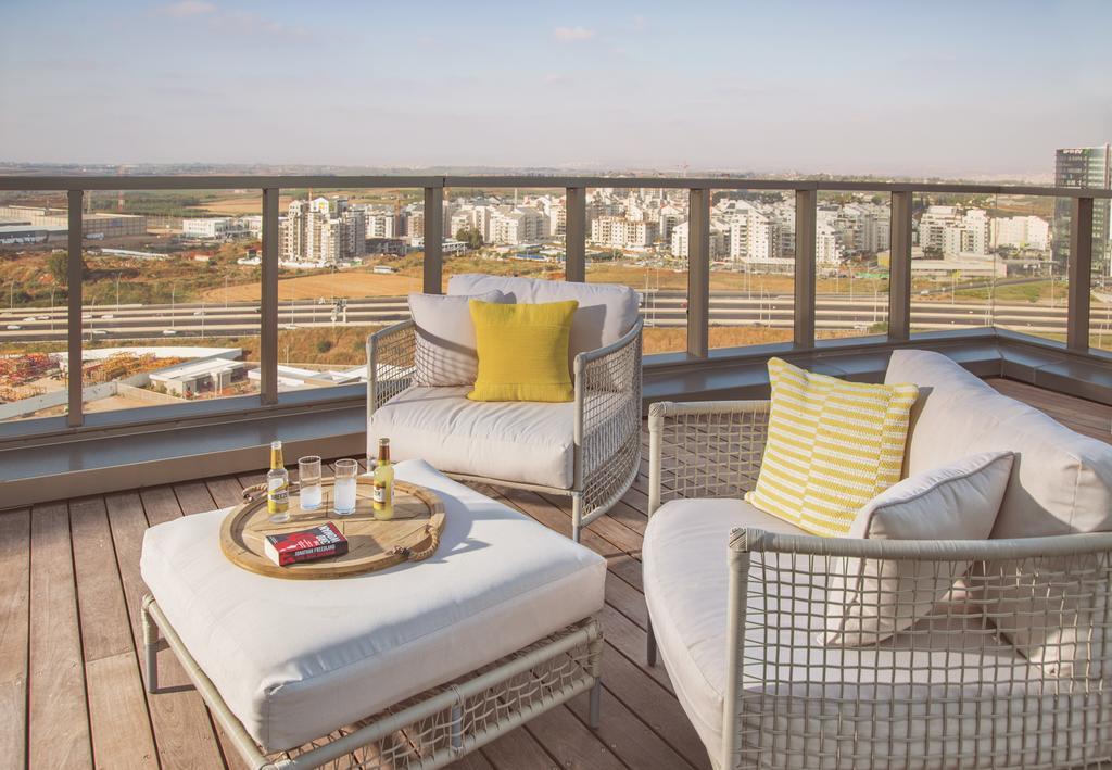 Prima Millennium Hotel Ra'anana Buitenkant foto